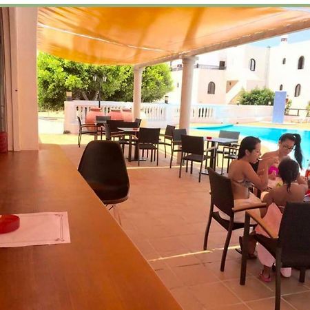 Chromotheraphy Cerca Del Mar Appartement Costa Teguise Buitenkant foto