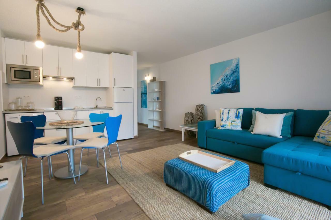 Chromotheraphy Cerca Del Mar Appartement Costa Teguise Buitenkant foto